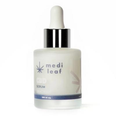 Serum facial con CBD y Ácido Hyalurónico